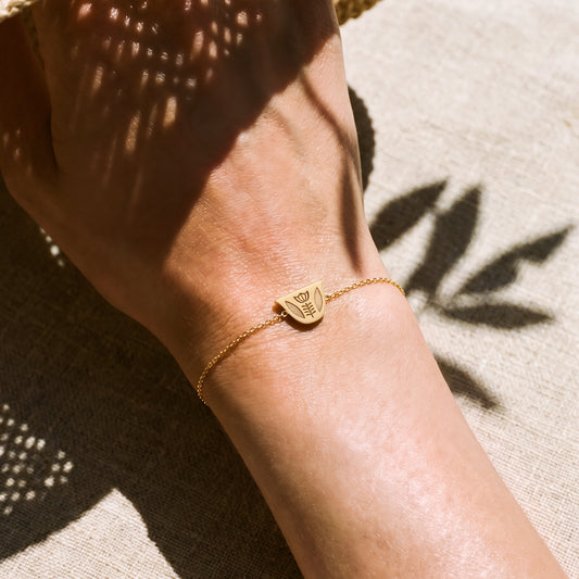 Engraved Finjen Arabi Chain Bracelet