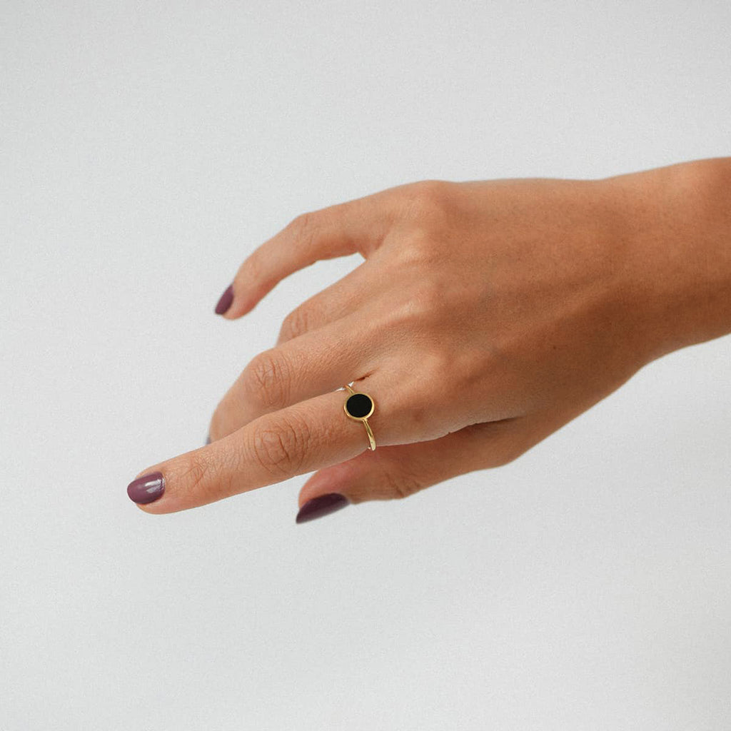 Simple Circle Enamel Ring