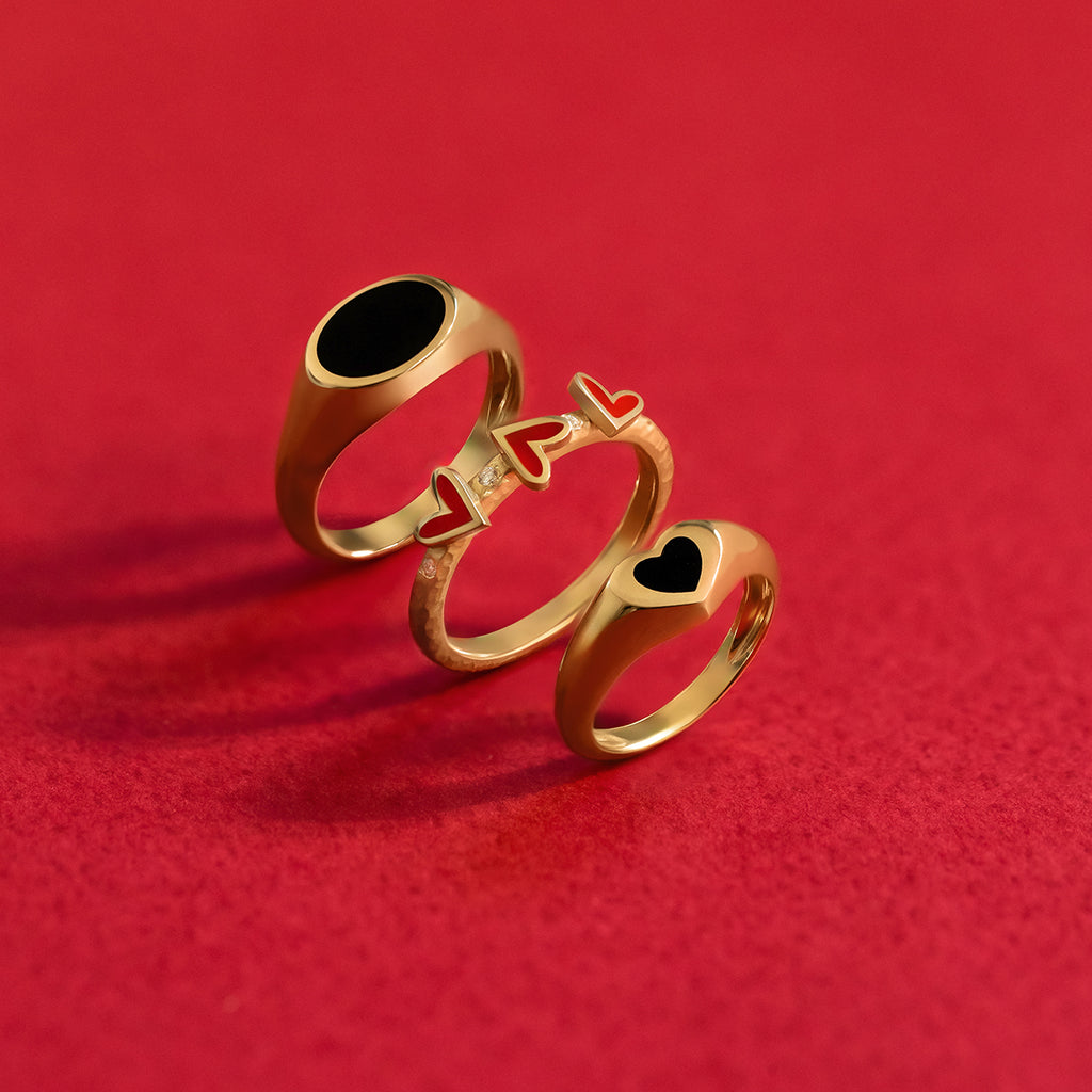 Signet Tiny Heart Enamel Ring
