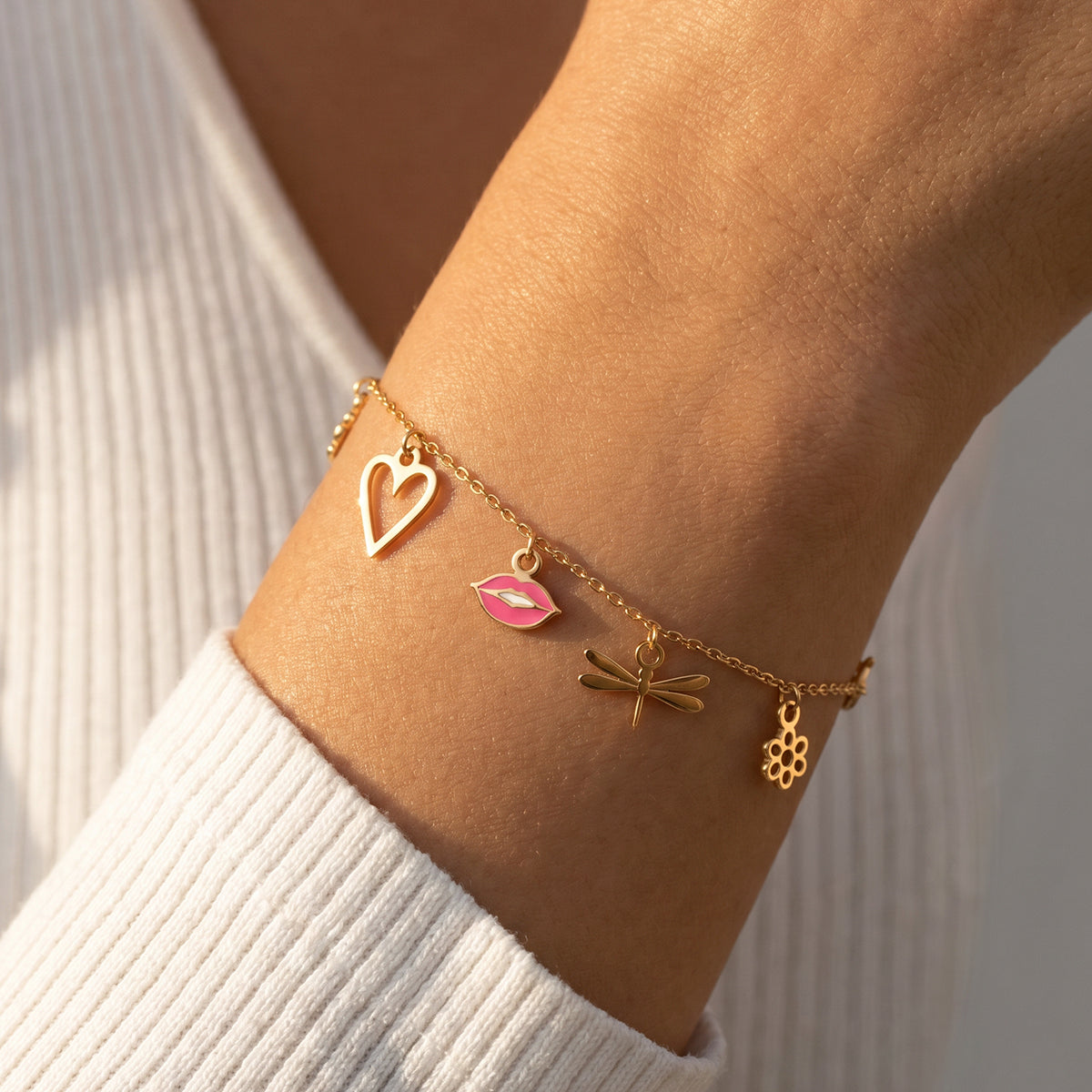Dragonfly Charm