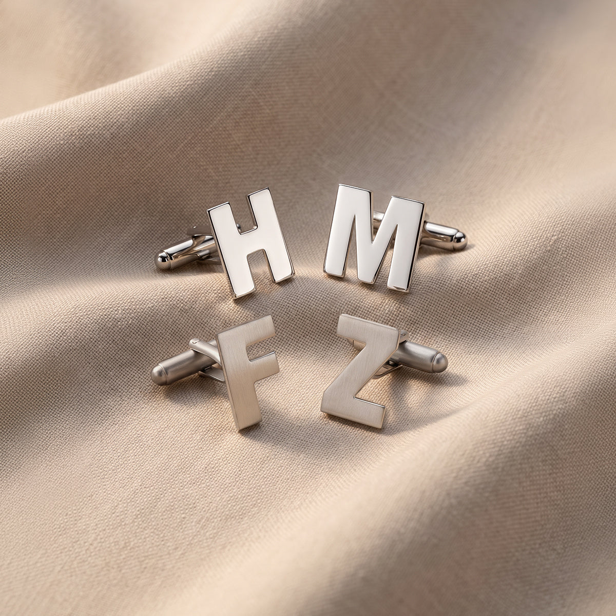 Cufflinks in English